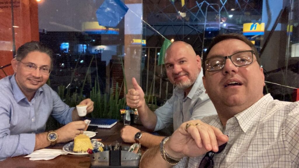 Flaviano Carvalho, Alone Menegolo e Ricardo Pimentel